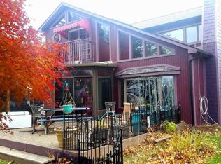 28710 Old North River Rd, Harrison Township, MI 48045