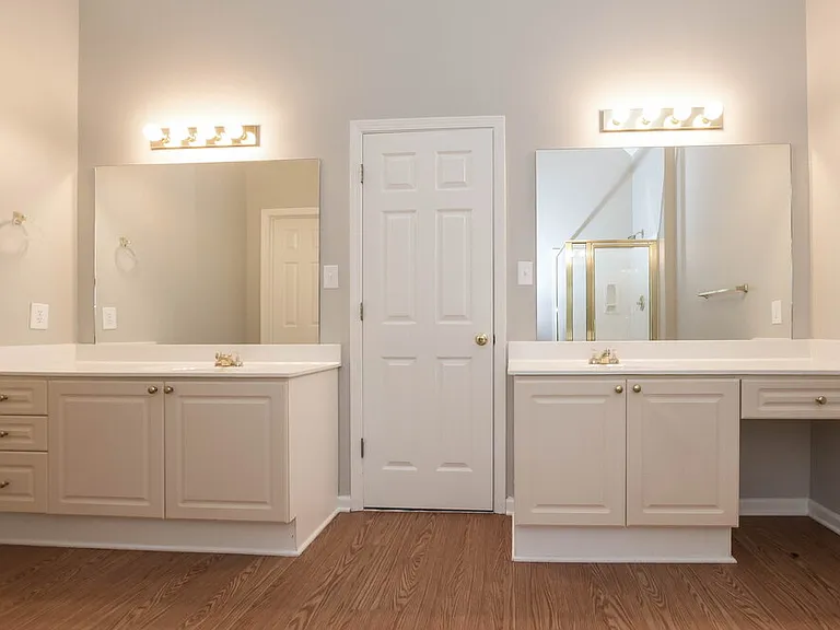 4527 Avion Park — Photo 9