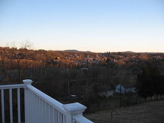 4th image of 2923 Idlewild Blvd NE