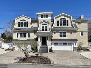 59 Holly Dr, Long Beach, NJ 08008