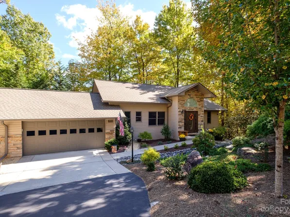 477 Qualla Cir, Brevard, NC 28712