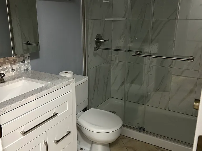 29700 SW Courtside Dr #32 — Photo 6
