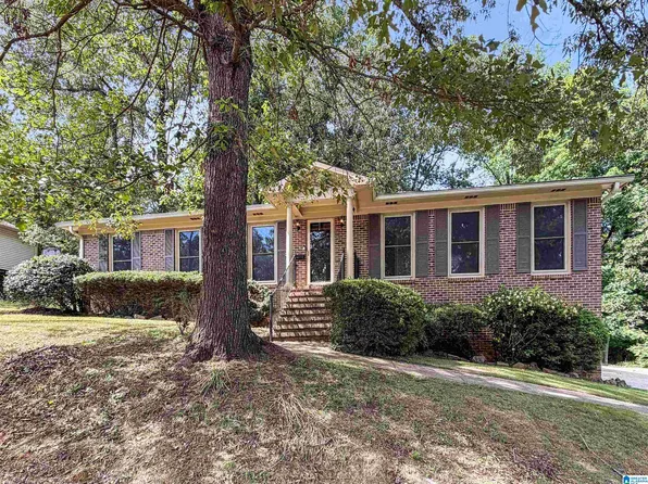 3495 Flintshire Dr, Birmingham, AL 35226