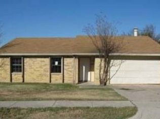 5536 Russell Dr, The Colony, TX 75056