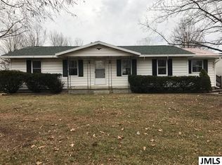 2381 E Dexter Trl, Dansville, MI 48819