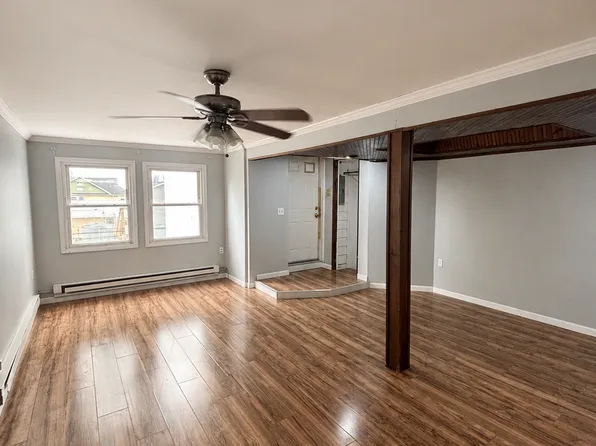 300 Hill St #18b1d2769, Waterbury, CT 06704