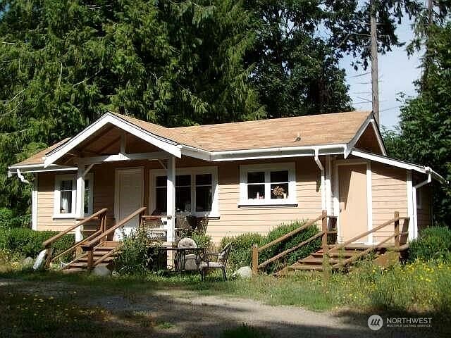 1st image of 801 Cottonwood Lane