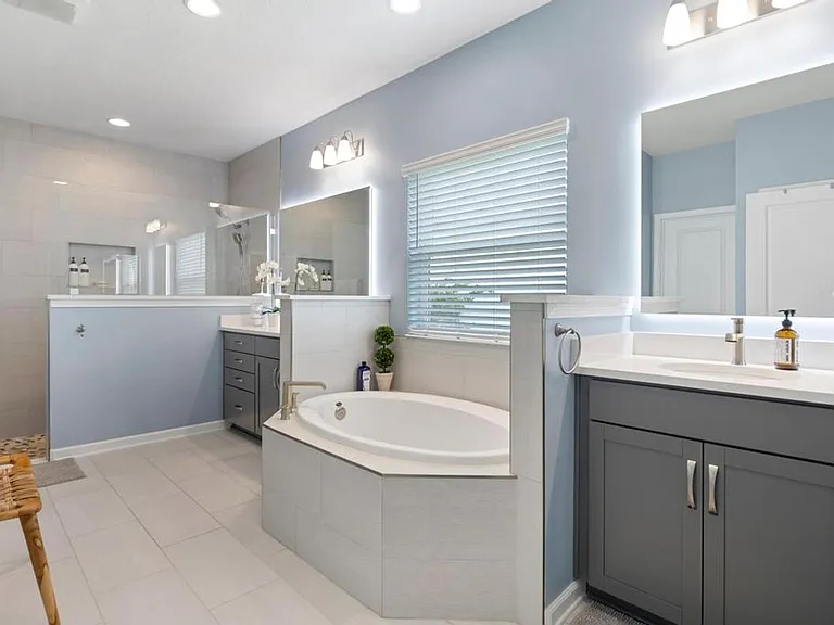 221 Marquesa Cir — Photo 26