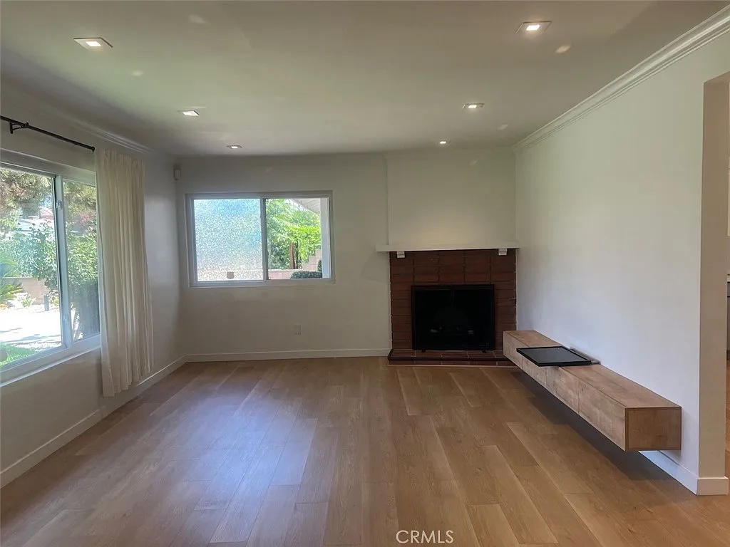 3 bed, 1497 sqft, $4,500 — Photo 4