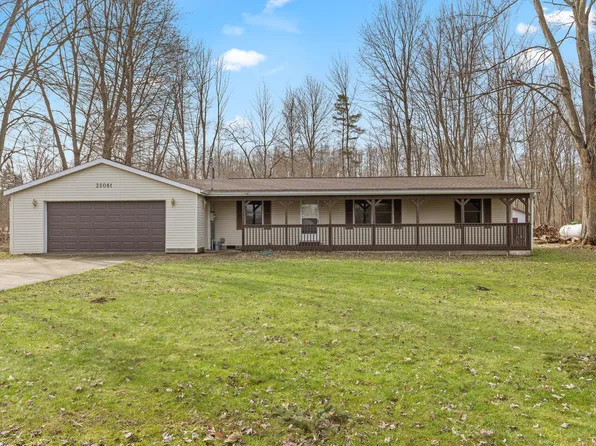 35081 Sweet Lake Dr, Gobles, MI 49055