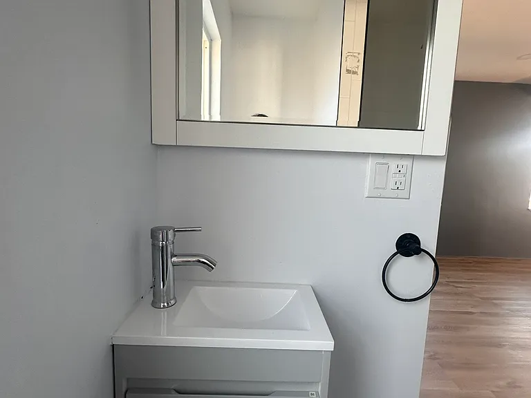 6545 Pine Ave #1 — Photo 9