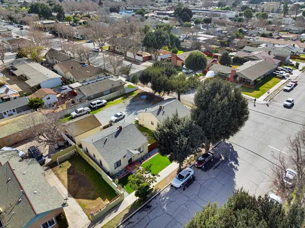 427 & 431 Ellis St, King City, CA 93930
