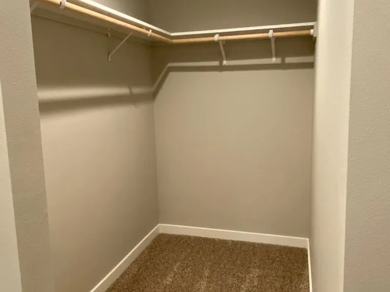 1109 S Newberry Ln — Photo 14
