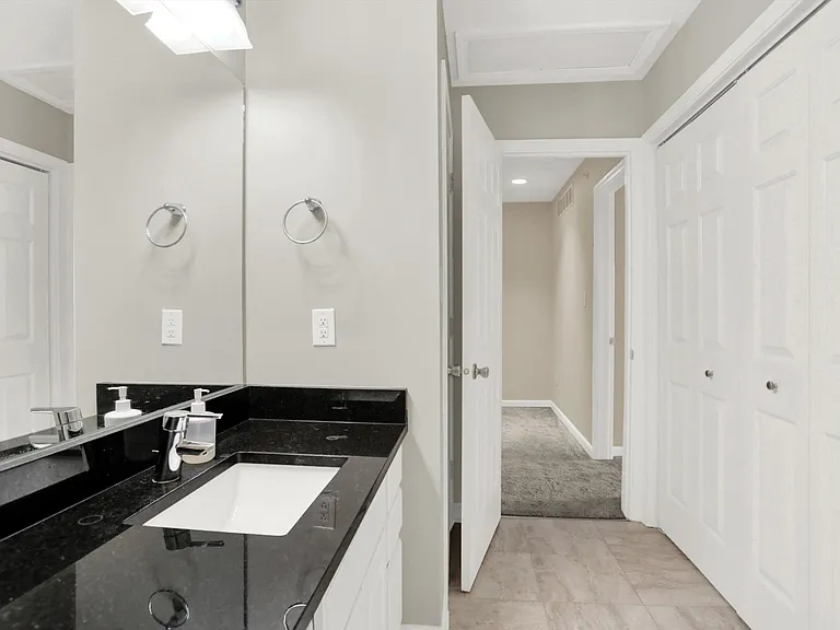 2241 N Scioto St #2 — Photo 24