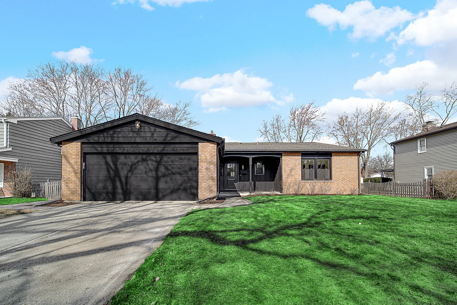 1341 W Jefferson Ave photo 1