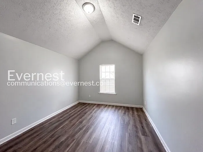 2410 Lafortune Dr — Photo 13