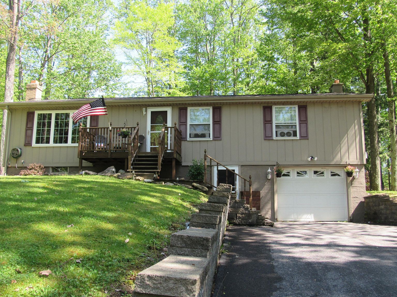 1885 Bay Rd, Du Bois, PA 15801 | Zillow