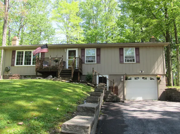 1885 Bay Rd, Du Bois, PA 15801