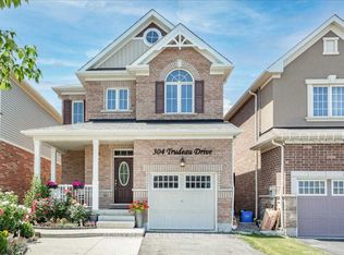 304 Trudeau Dr E, Milton, ON L9T8Y7