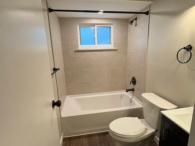12001 Marguerite Ave #2 — Photo 10
