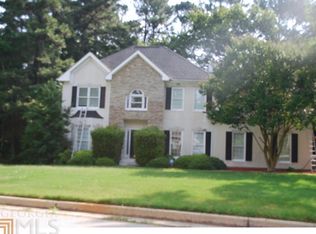 540 Wellsley Ct, Stone Mountain, GA 30087