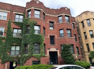 922 W George St #1F, Chicago, IL 60657