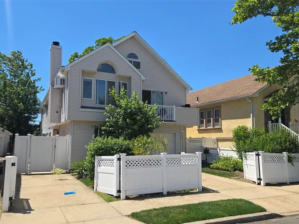 338 E Fulton St, Long Beach, NY 11561