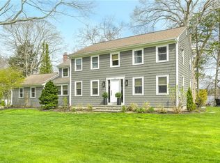 26 Broadview Dr, Barrington, RI 02806