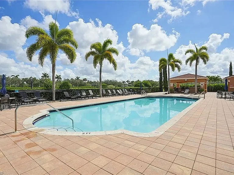1840 Florida Club Cir #5305 — Photo 47
