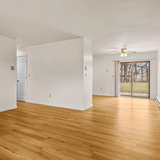 1274 Skylark Dr — Photo 9
