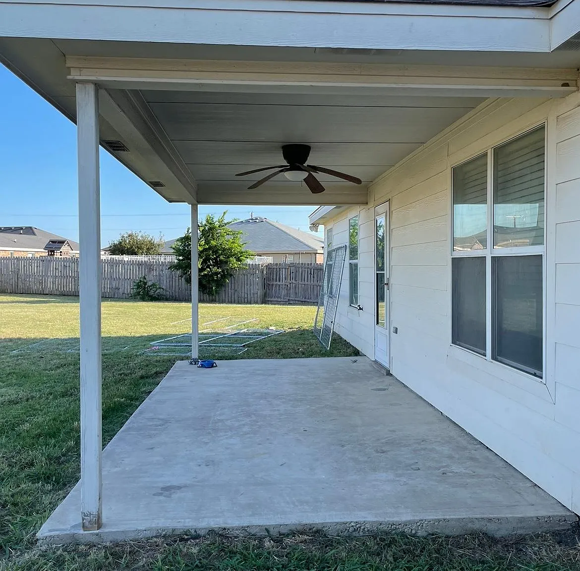 3602 Ennis Dr — Photo 2