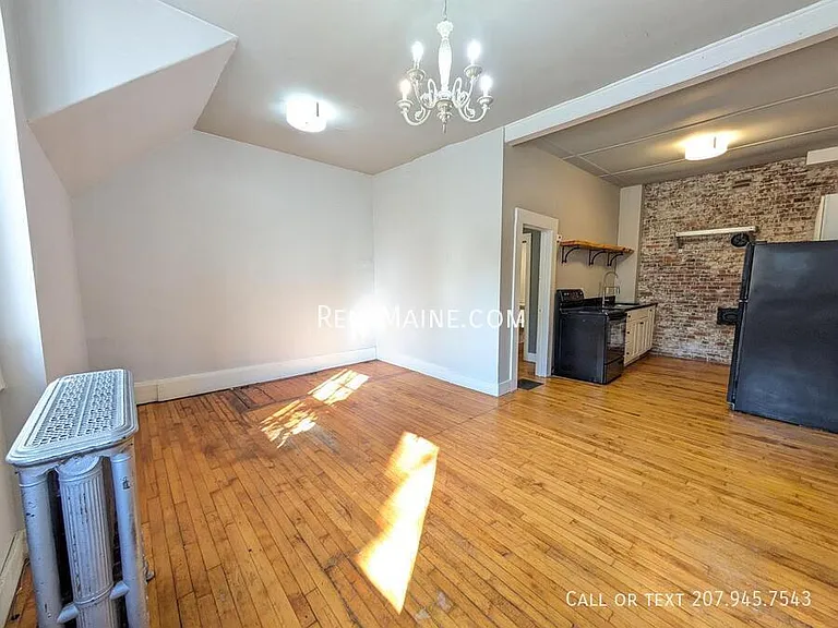 3 Cushing St #4 — Photo 6