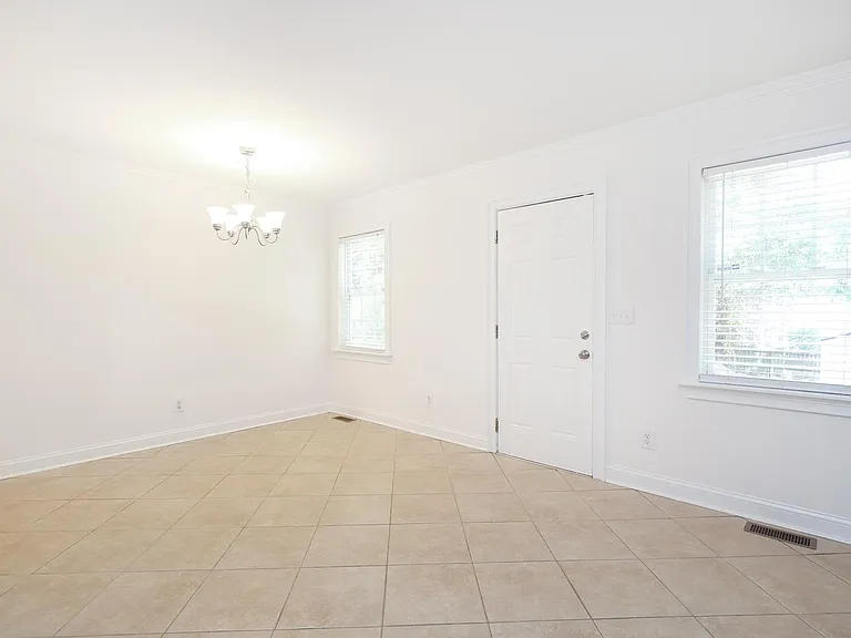 1812 Pegram St — Photo 18