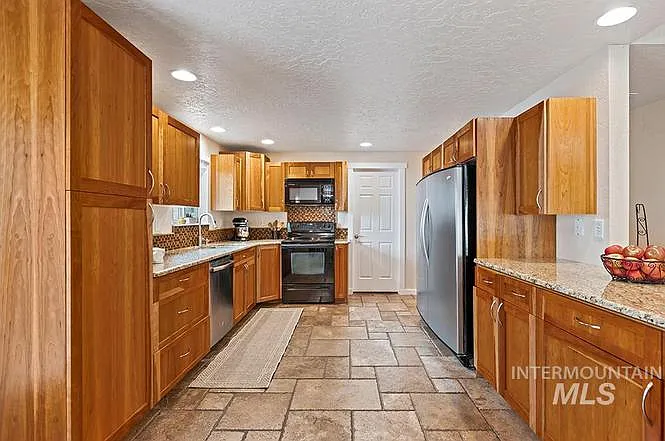 2901 W Teton St — Photo 17