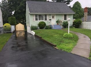 26 Houston Ave, Bridgeport, CT 06606