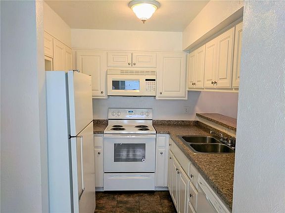 5th image of 6242 Wheaton Dr