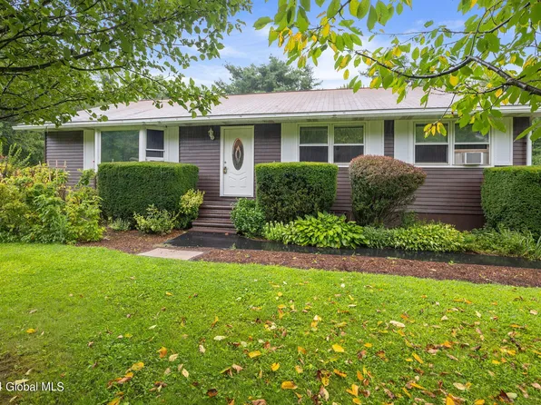 60 Providence Drive, West Sand Lake, NY 12196