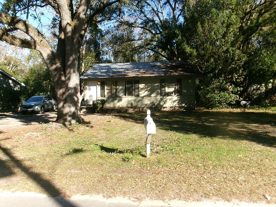 1st image of 715 E Jane St