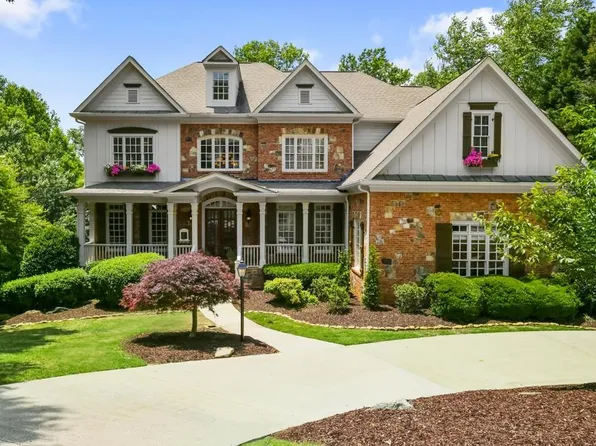 1315 Rolling Links Dr, Milton, GA 30004