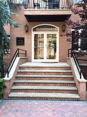 Sold by NY Real Estate Today LTD | media 22