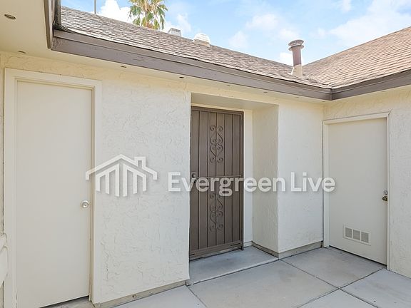 3rd image of 4951 W Spoonbill Dr