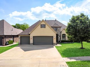 7905 N 142nd Ave E, Owasso, OK 74055