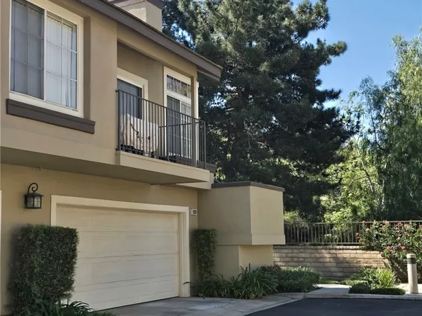 655 S Glenhurst Dr, Anaheim, CA 92808