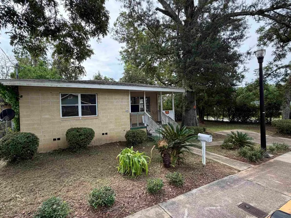 2104 Saxon St, Tallahassee, FL 32310