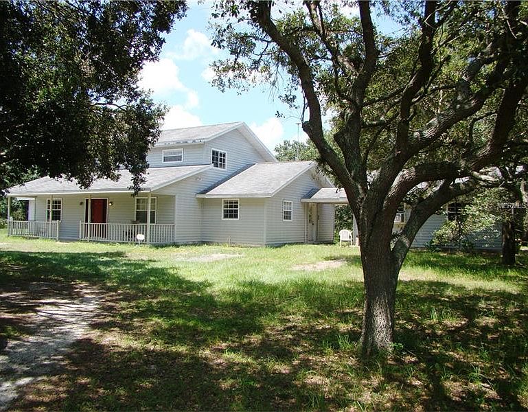 1st image of 3240 NW Larsons Dr