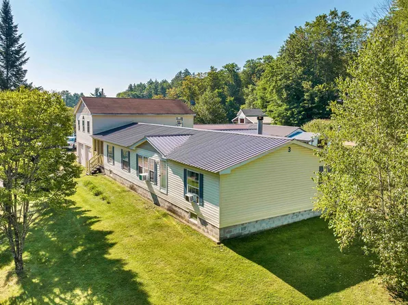 3 Chester Lane, Center Harbor, NH 03226