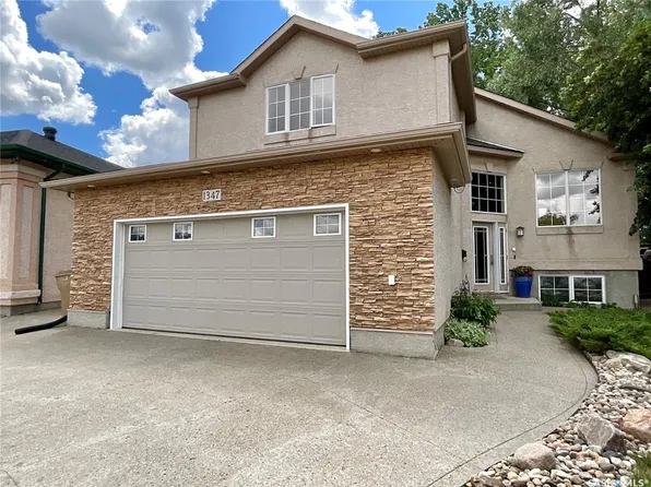 1347 HLECK PLACE N, Regina, SK S4X 4R2