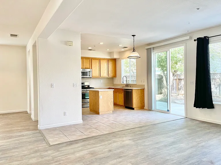 113 Havenwood Ave — Photo 9