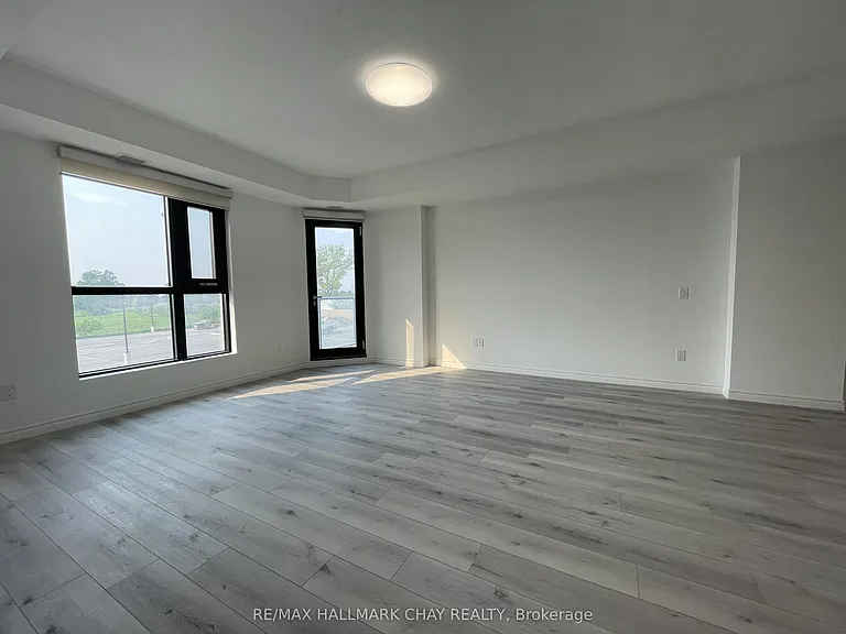 30 Hanmer St W #203 — Photo 16