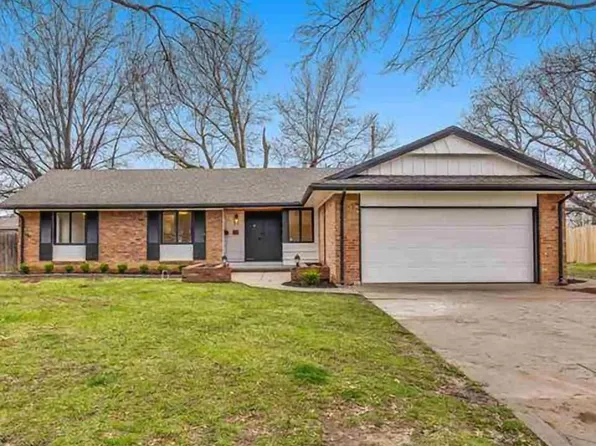 1151 N Pinecrest St, Wichita, KS 67208